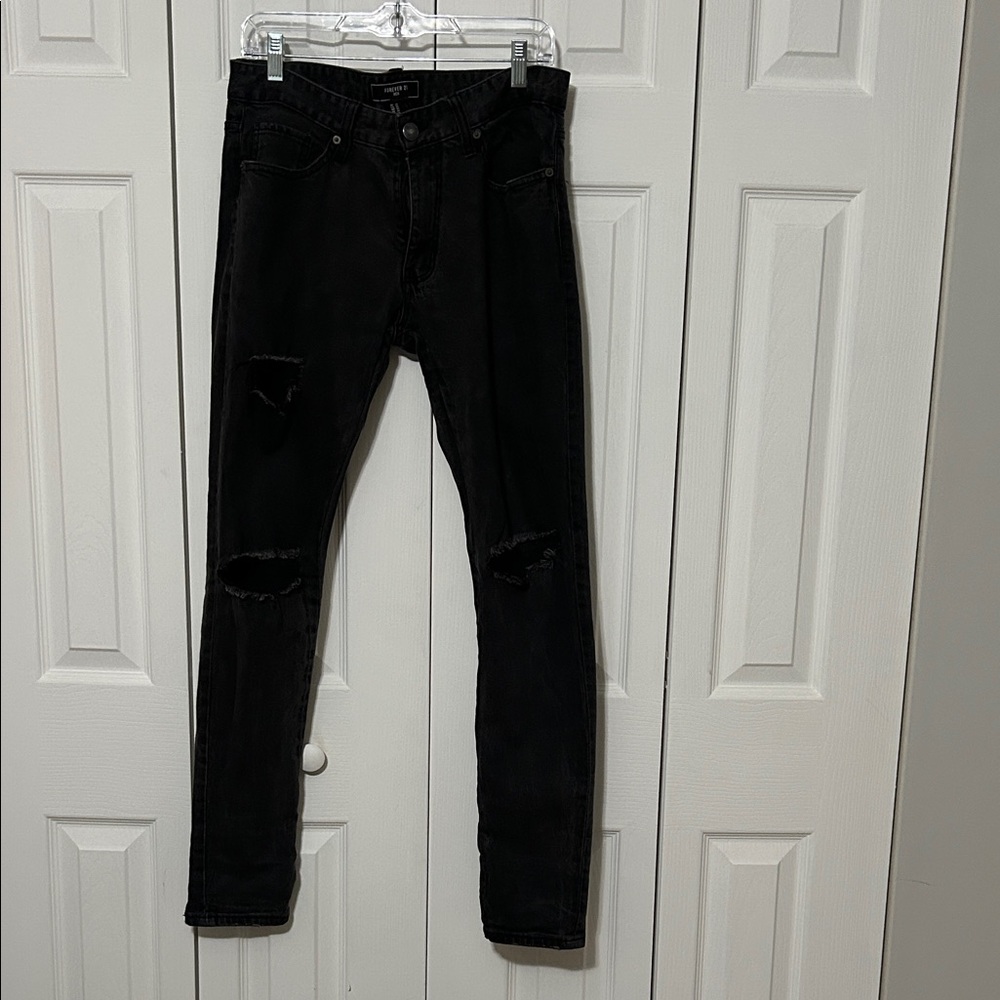 Forever 21 Black Skinny Distressed Men’s Jeans